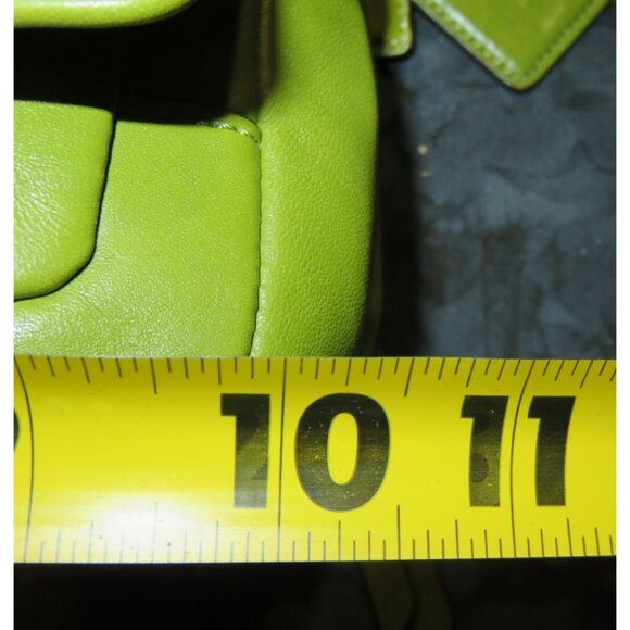 Coach 2012 Chelsea Green Smooth Leather Turn-lock Flap Adjustable Chain Handbag - Picture 14 of 15